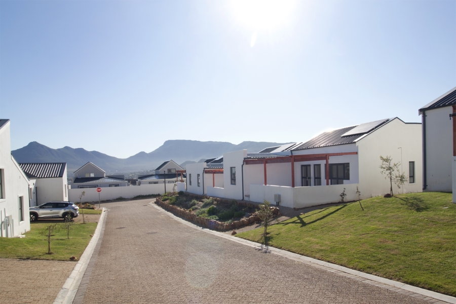 2 Bedroom Property for Sale in Capri Western Cape